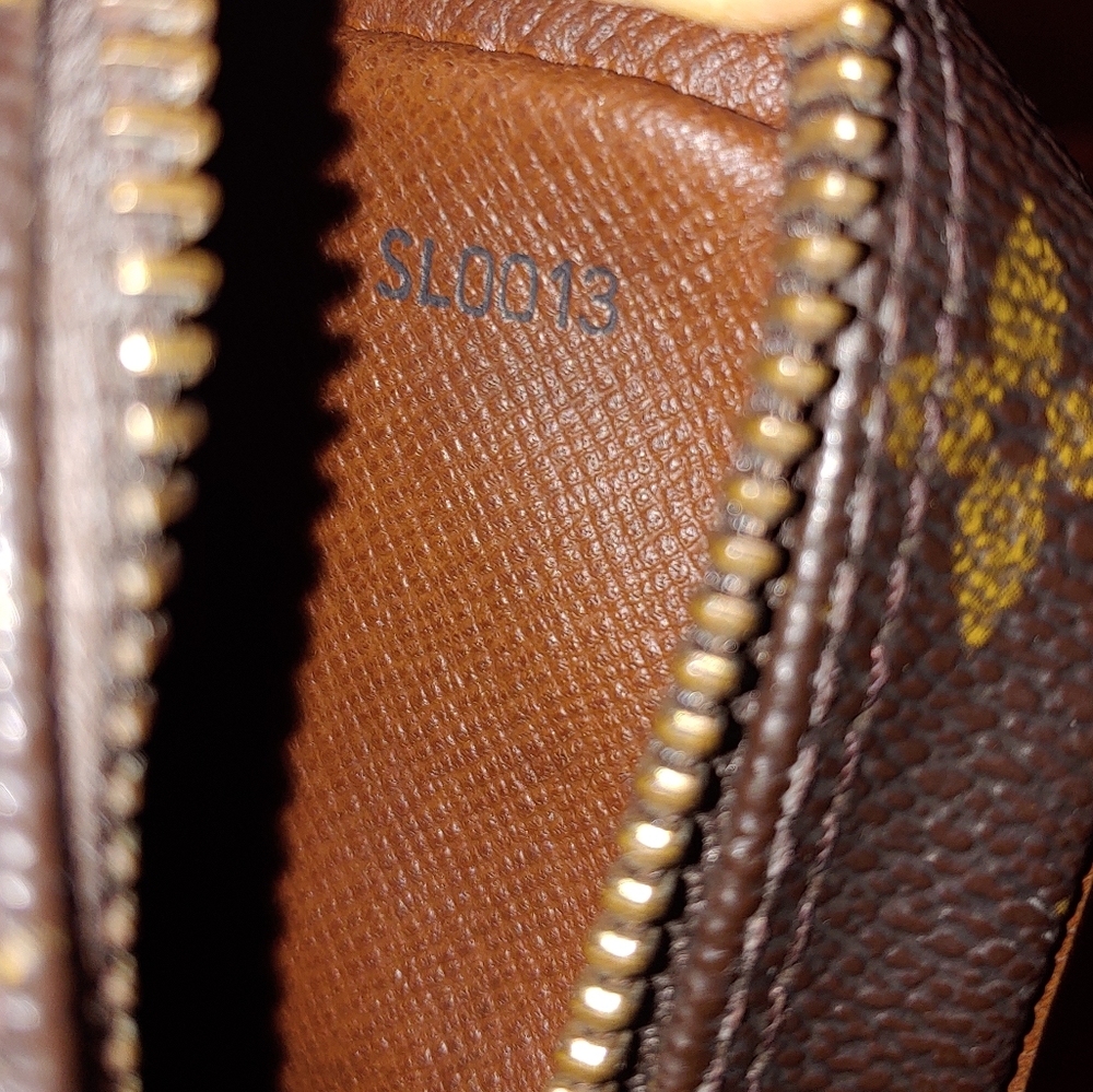 2003 Louis Vuitton Danube - Picture 7 of 8